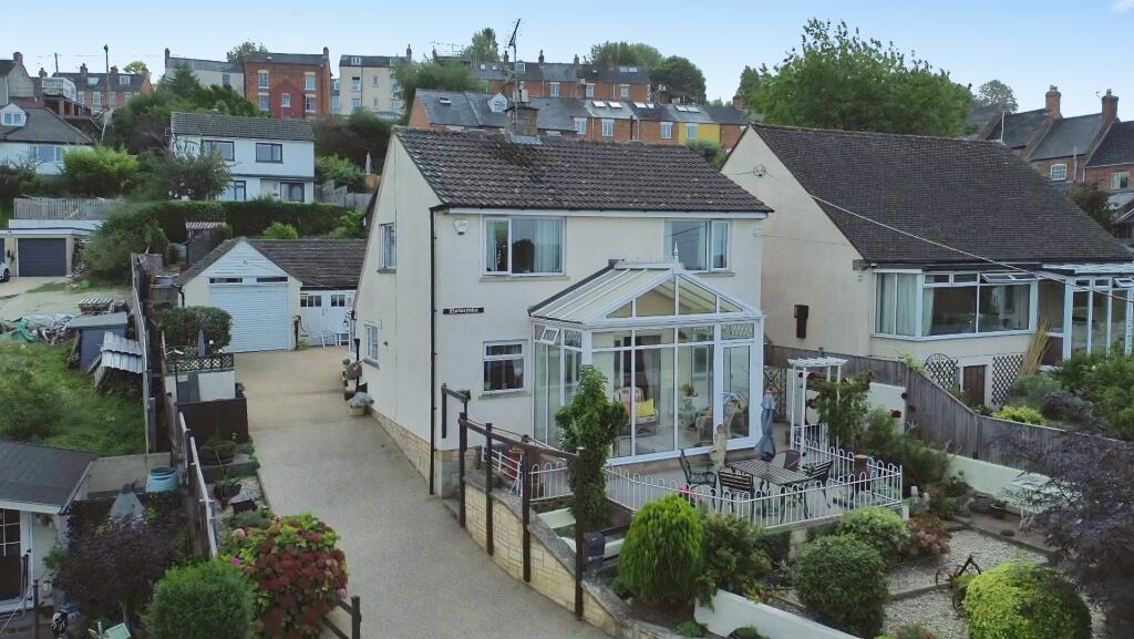 Main image of property: Lower Spillmans, Stroud