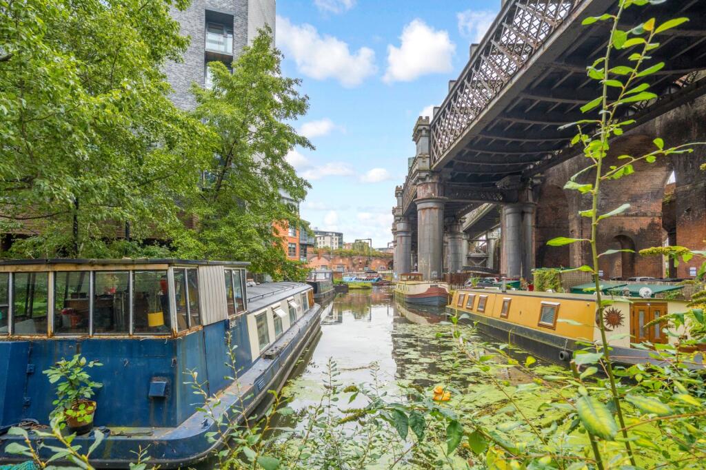 Main image of property: Potato Wharf, Manchester, M3