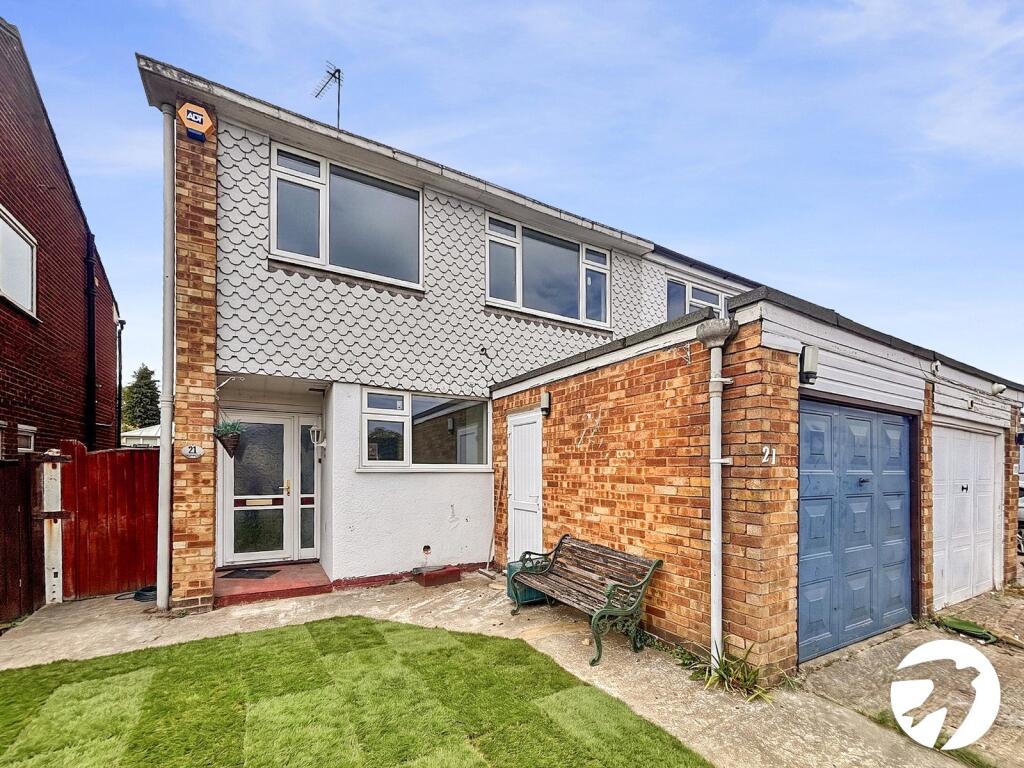 Main image of property: Lesney Park, Erith, DA8
