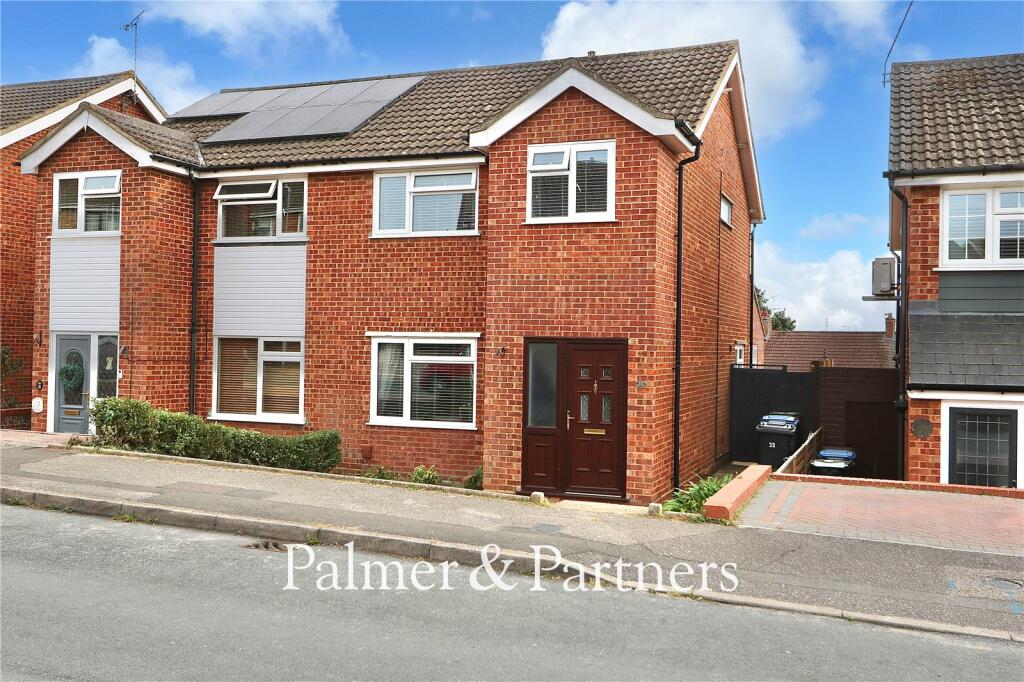 Main image of property: Chatsworth Crescent, Ipswich, Suffolk, IP2