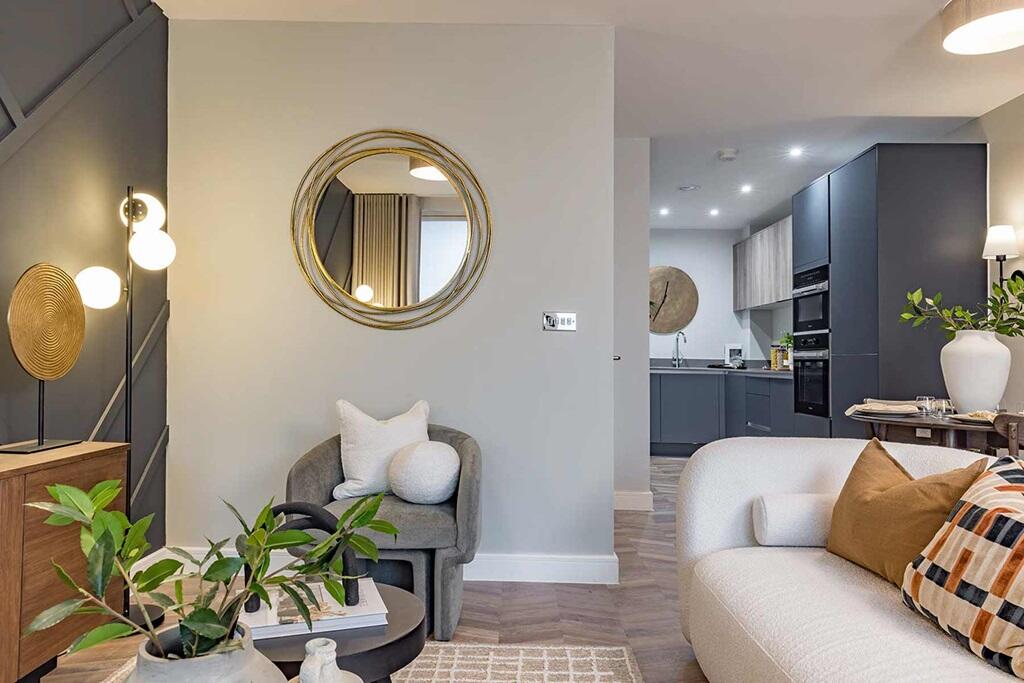 Main image of property: High Road,
North Finchley,
London,
N120DA