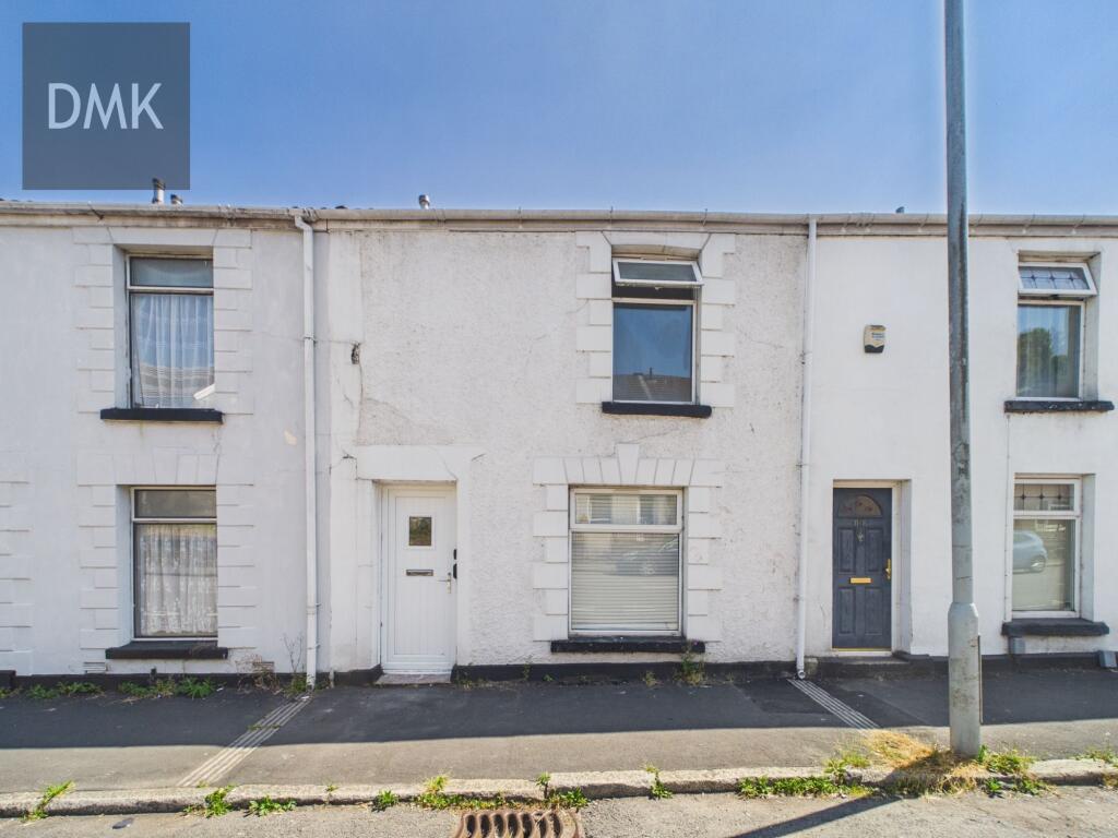 Main image of property: Neath Road, Plasmarl, Swansea