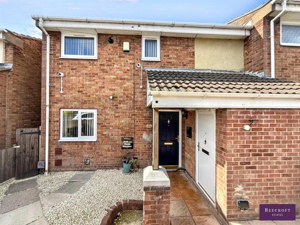 Main image of property: Upperwood Road, Darfield, Barnsley