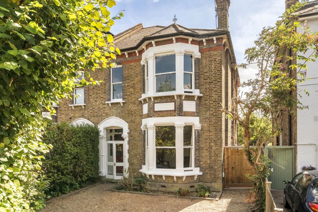 Main image of property: Lennard Road, Beckenham