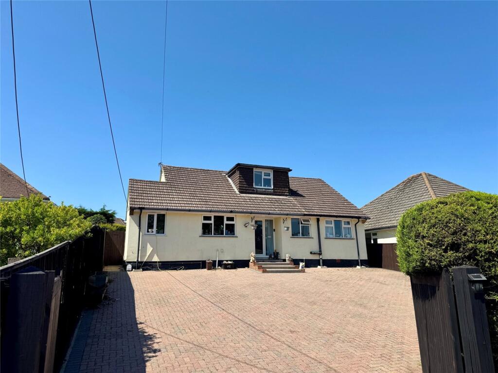 Main image of property: Ferndale Road, New Milton, Hampshire, BH25