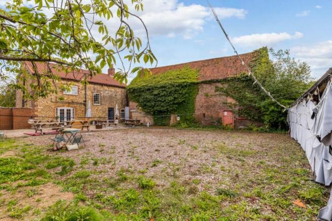 Land, High Street (Messingham)-14