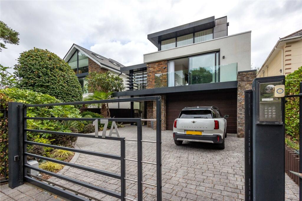Main image of property: Nairn Road, Poole, Dorset, BH13