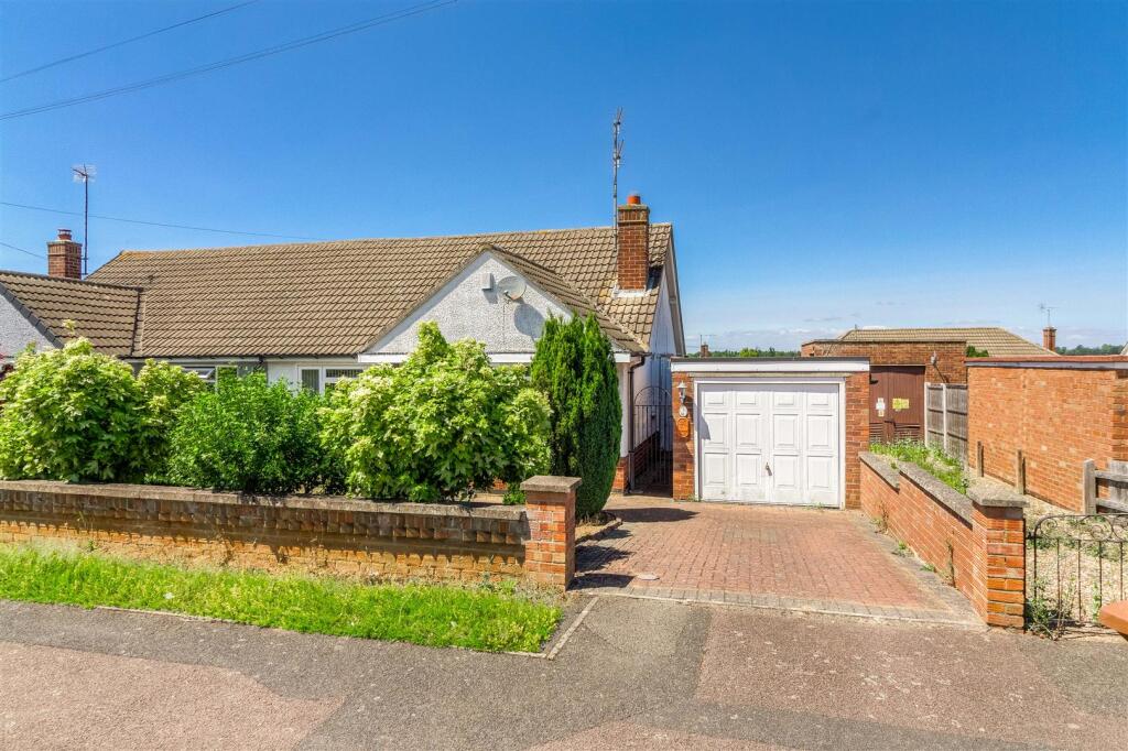 Main image of property: Cedar Way, 'The Pyghtle', Wellingborough