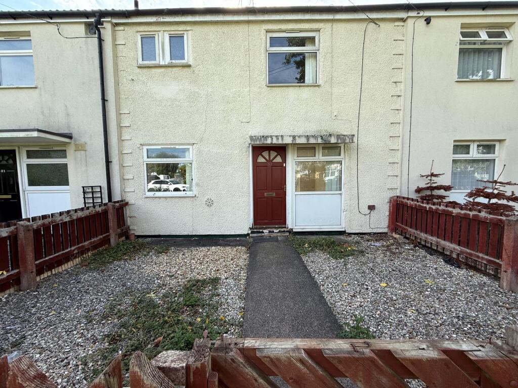 Main image of property: Faircourt, Orchard Park Estate, Hull