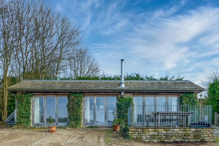 Main image of property: Asthall Leigh
