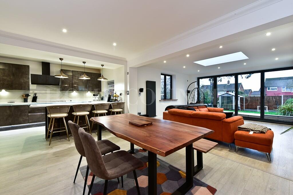 Main image of property: Tiverton Road, Potters Bar, EN6