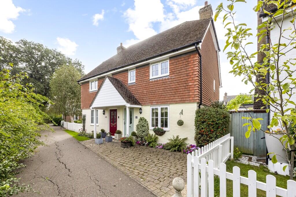 Main image of property: 187 Berrall Way