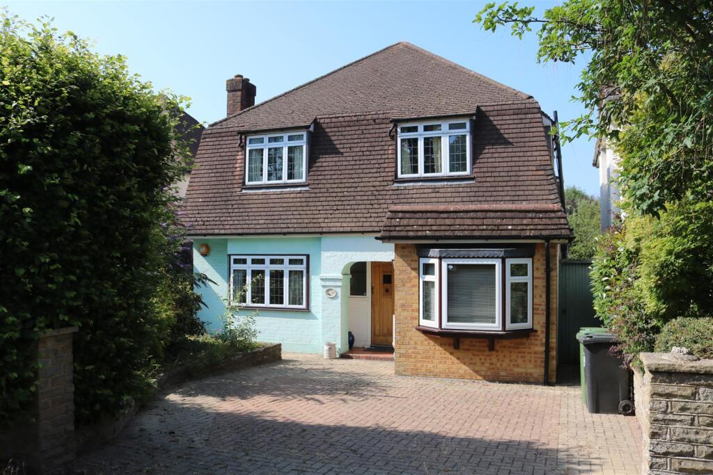 Main image of property: RANDALLS ROAD, LEATHERHEAD, KT22