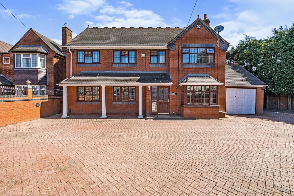 Main image of property: Castle Road Tipton DY4 8DZ