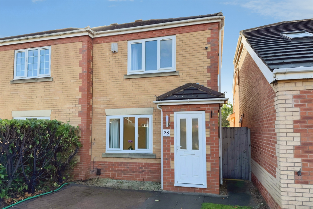 Main image of property: Leafe Close, Chilwell, NG9 6NR