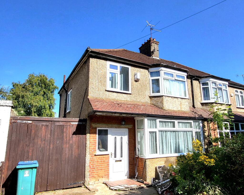 Main image of property: North Western Avenue, Watford, WD25
