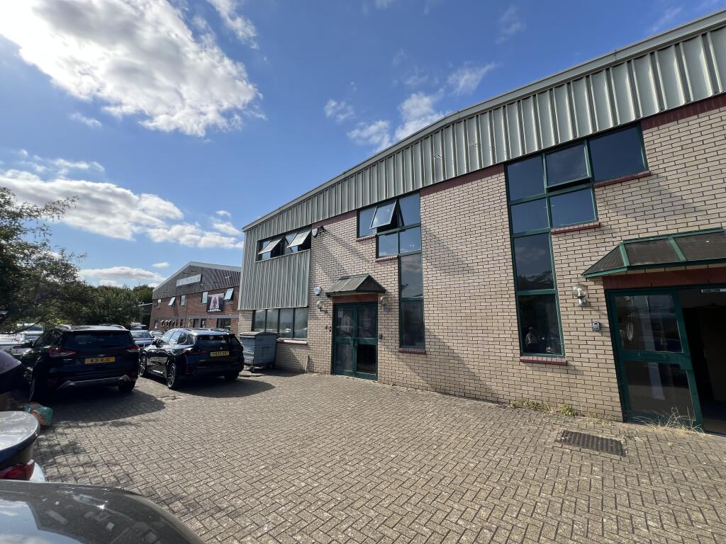 Main image of property: 1B Cooper Drive, Braintree, Essex   CM7 2RF