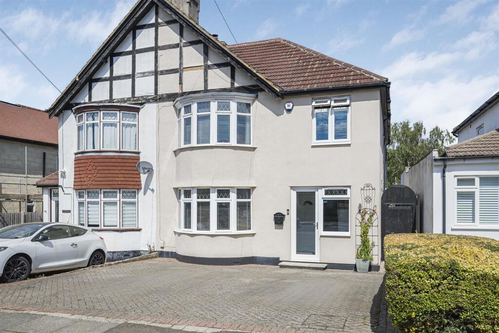 Main image of property: Queensway, West Wickham, BR4