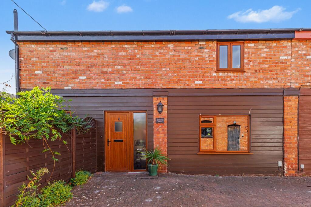 Main image of property: Main Street, Offenham, WR11