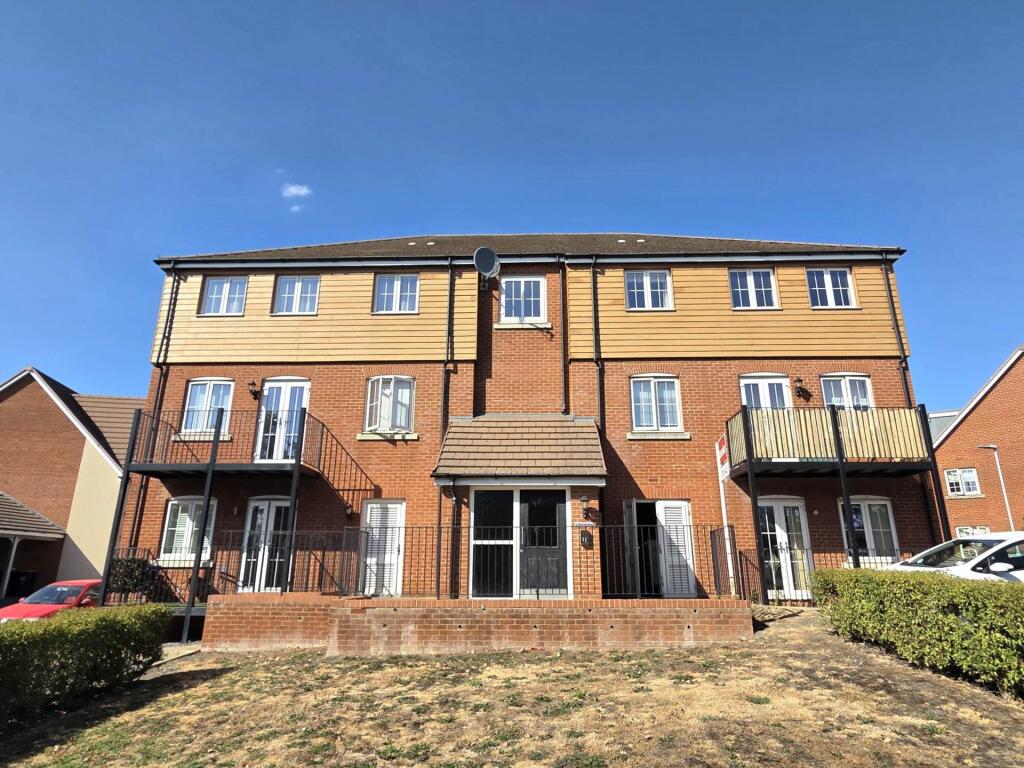Main image of property: Moneta Rise, Leighton Buzzard.