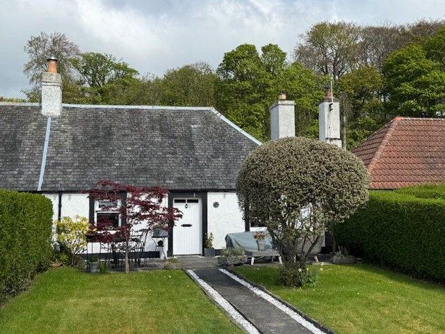 Main image of property: 12 North Row, Charlestown, Dunfermline