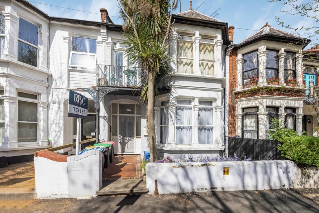 Main image of property: Warrior Square North, Southend-On-Sea, Essex, SS1