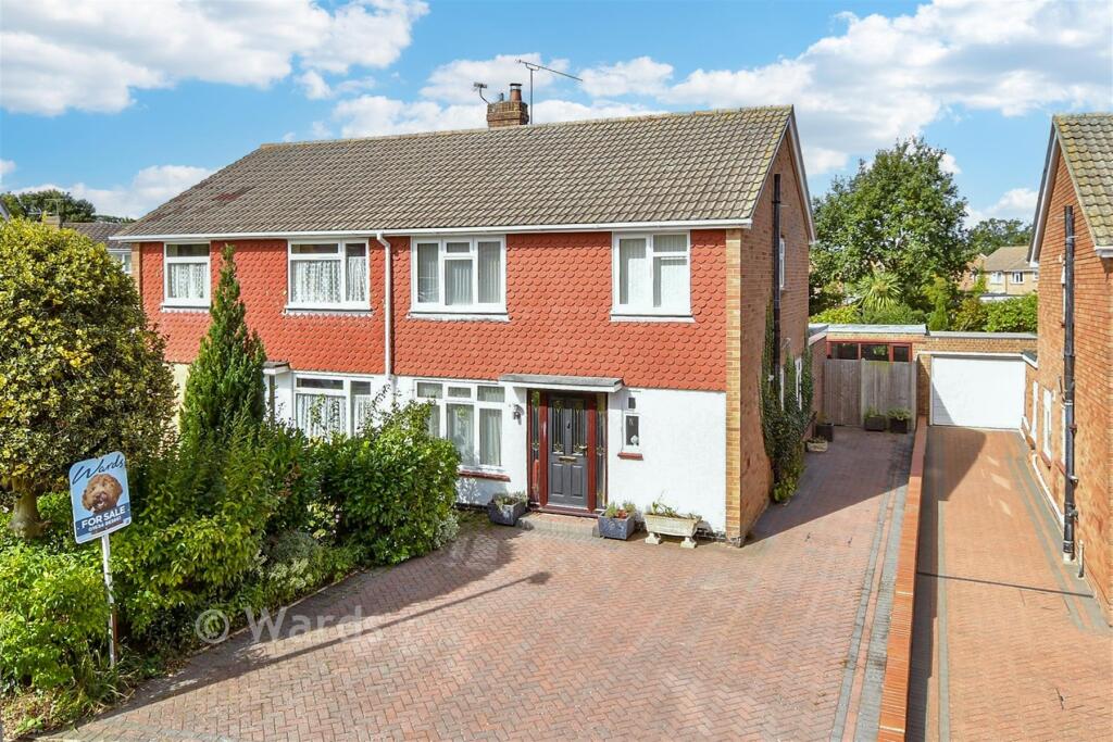 Main image of property: Ashmead Close, Lordswood, Chatham, Kent