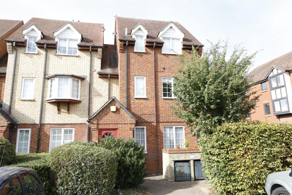 Main image of property: St Francis Court, High Street, Shefford