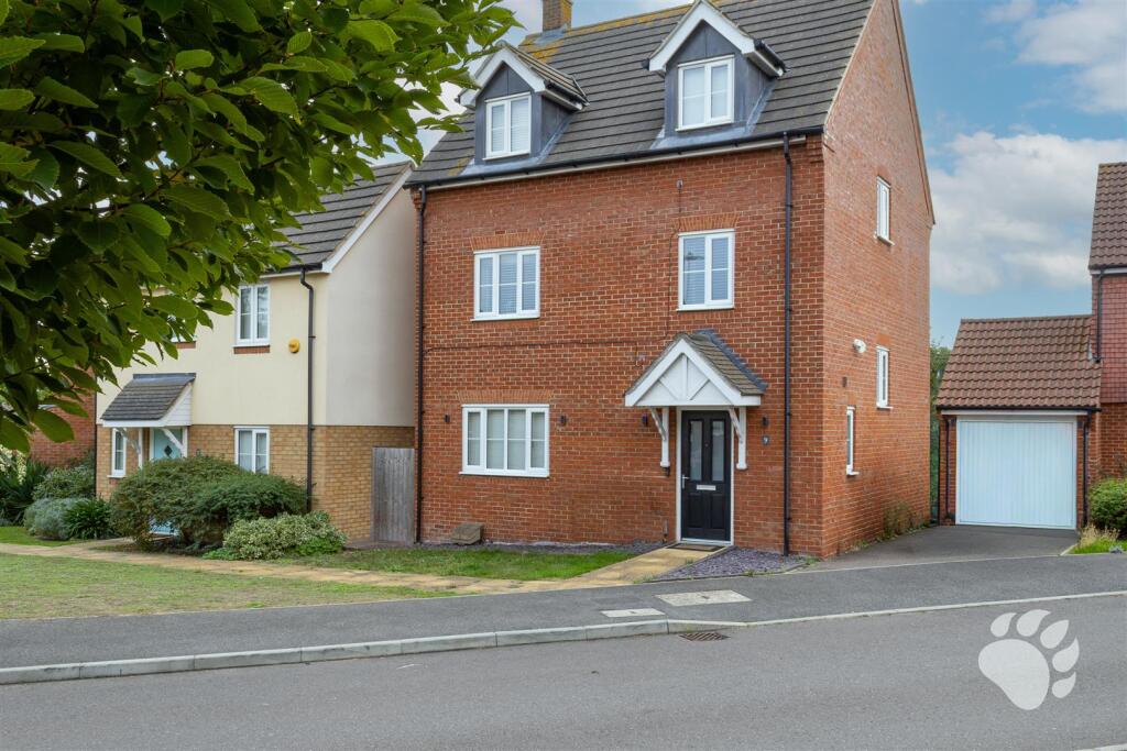 Main image of property: Monarch Close, Wickford, SS11