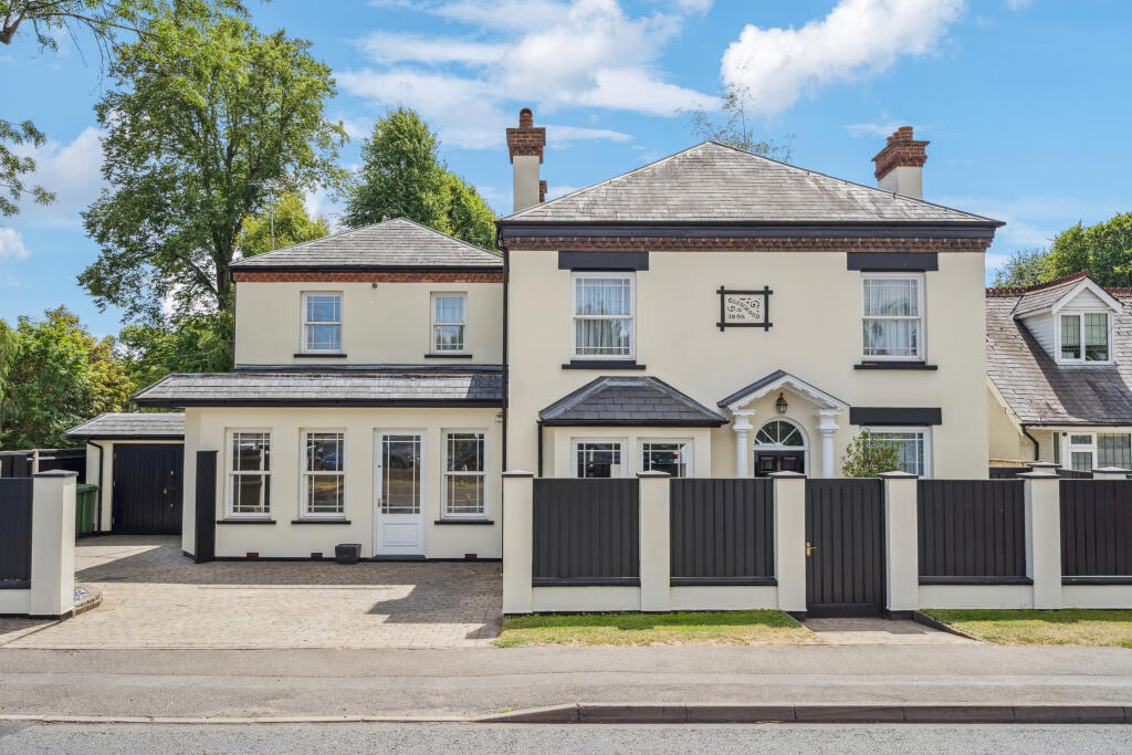 Main image of property: Glenwood, White Lion Road, Amersham, HP7