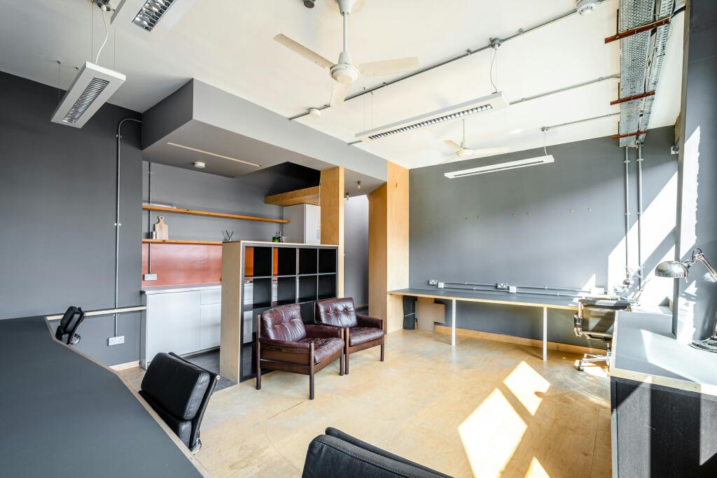 London Fields Studios 1819 8.jpg