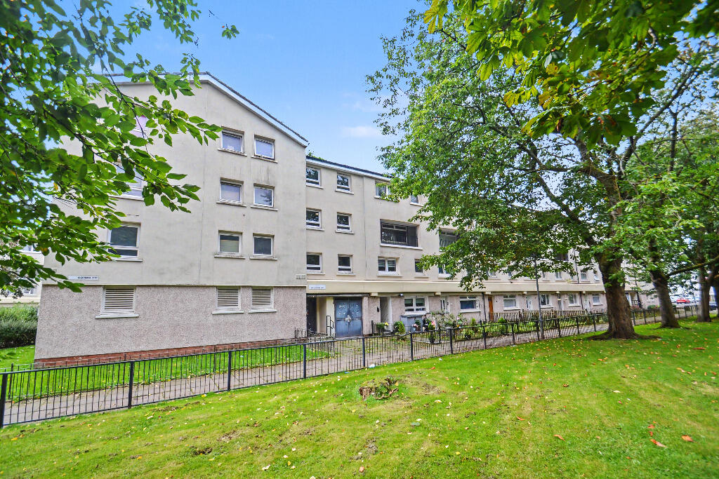Main image of property: 43U Glenfinnan Drive, Maryhill, Glasgow, G20 8JN