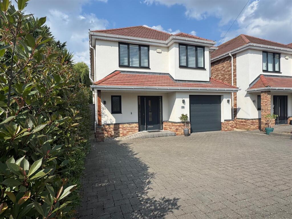 Main image of property: Victoria Road, Rayleigh