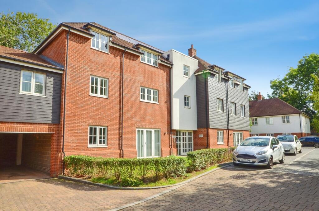 Main image of property: Brayfield Close, Chalfont St. Giles, HP8