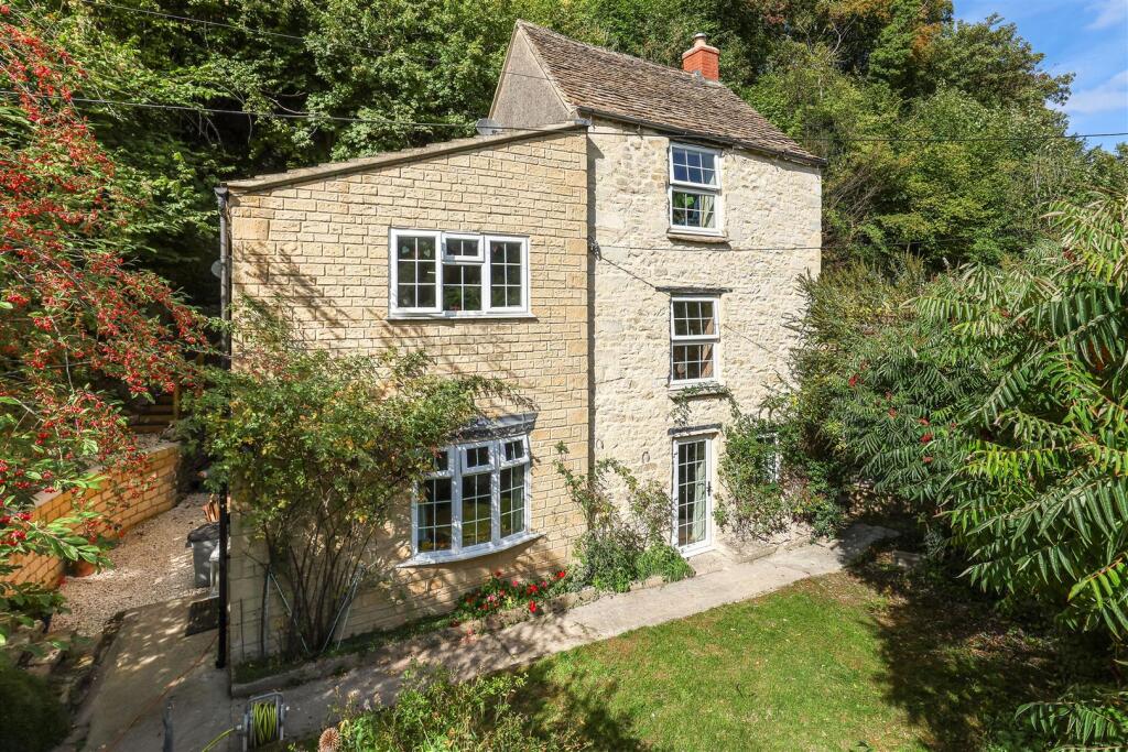 Main image of property: Hartley Bridge, Horsley, Stroud