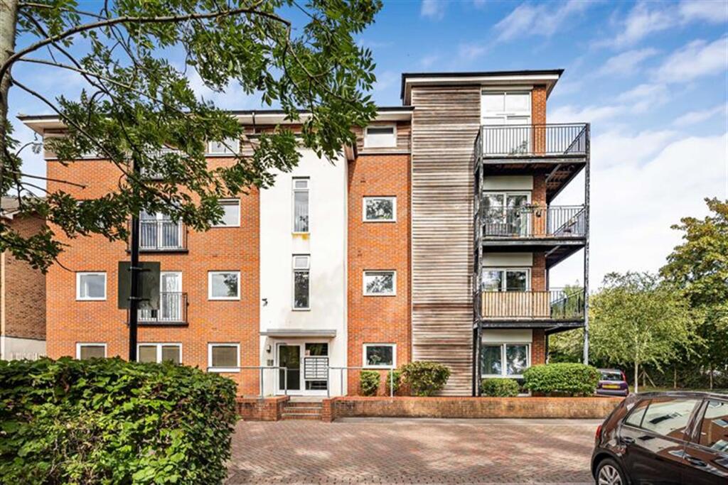 Main image of property: Caversham, Reading