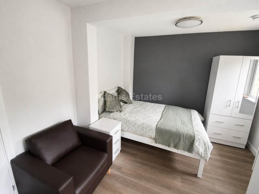 Main image of property: Hamble Court, Southampton Street, Reading