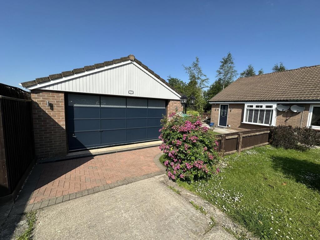 Main image of property: Briar Close, Undy, Caldicot, Mon. NP26 3LQ
