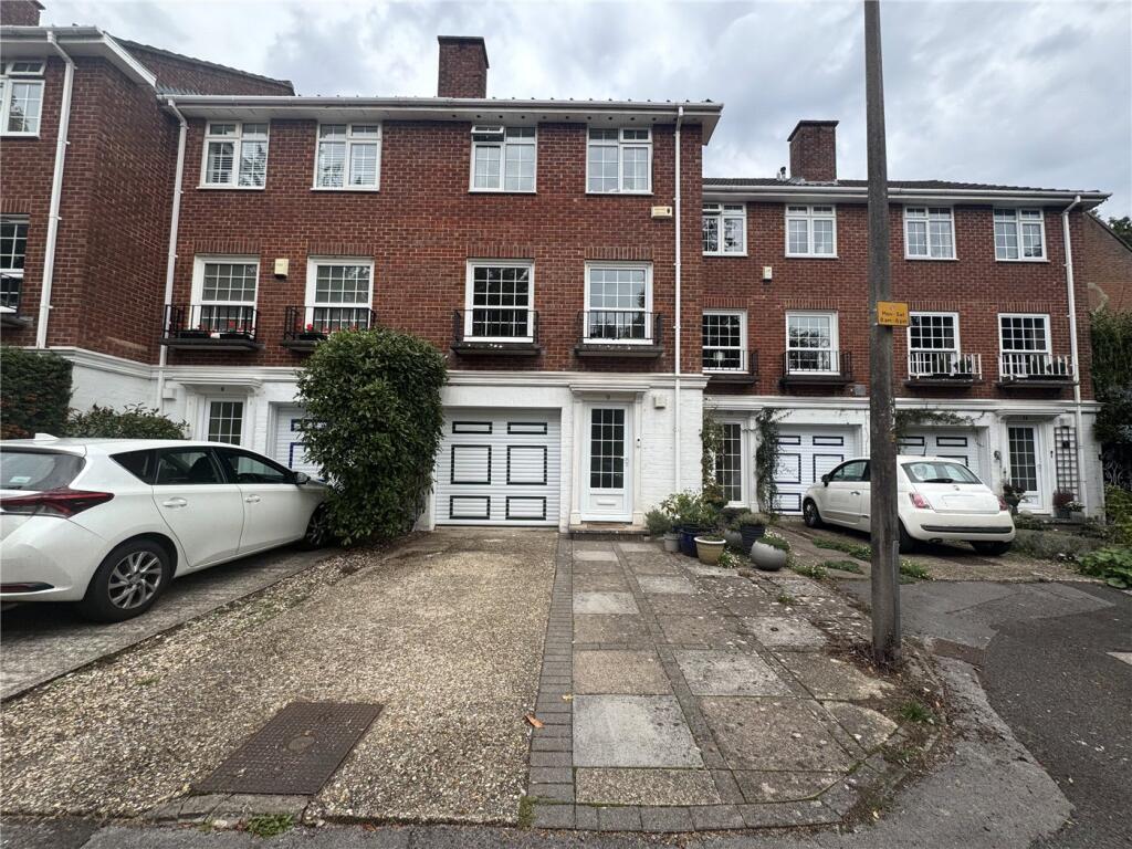 Main image of property: Courtwood Close, Salisbury, Wiltshire, SP1