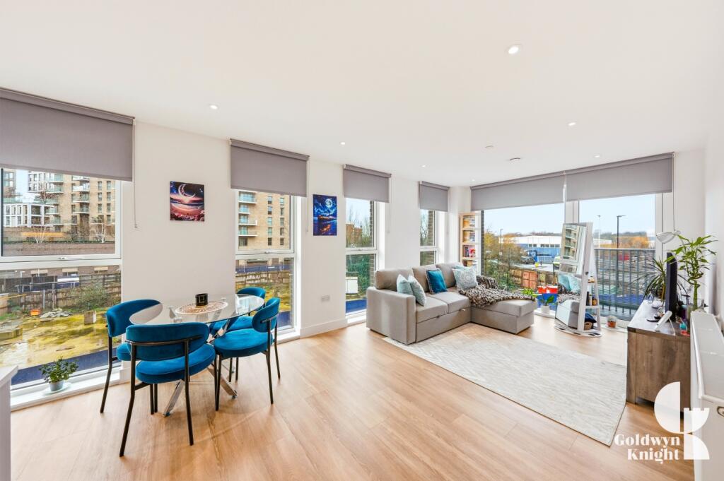 Main image of property: Henley Cross, London, SE3