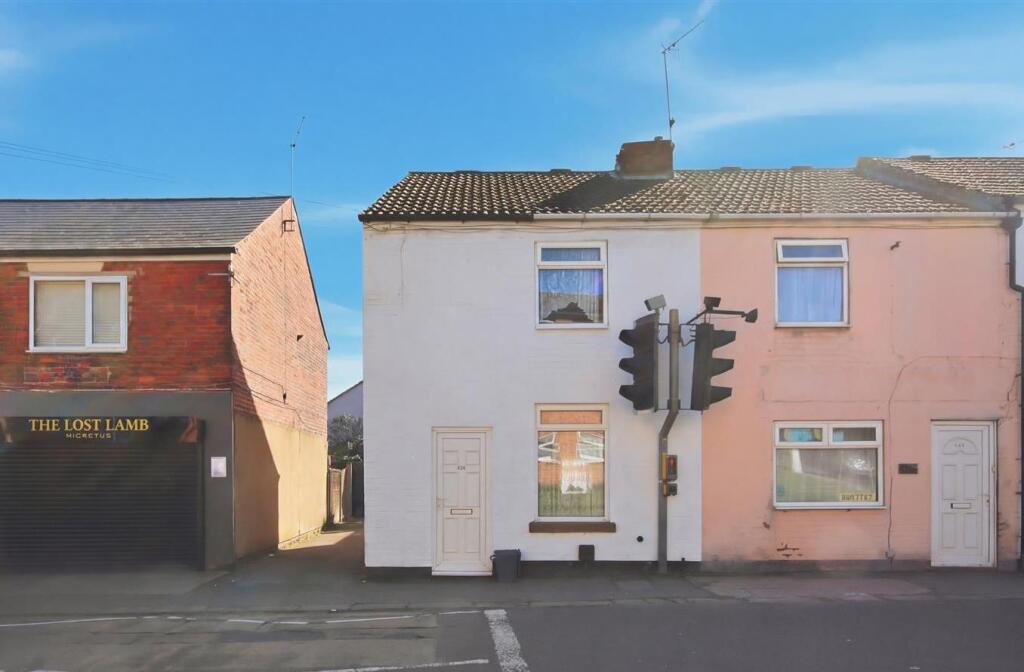 Main image of property: High Street, New Whittington, Derbyshire, S43