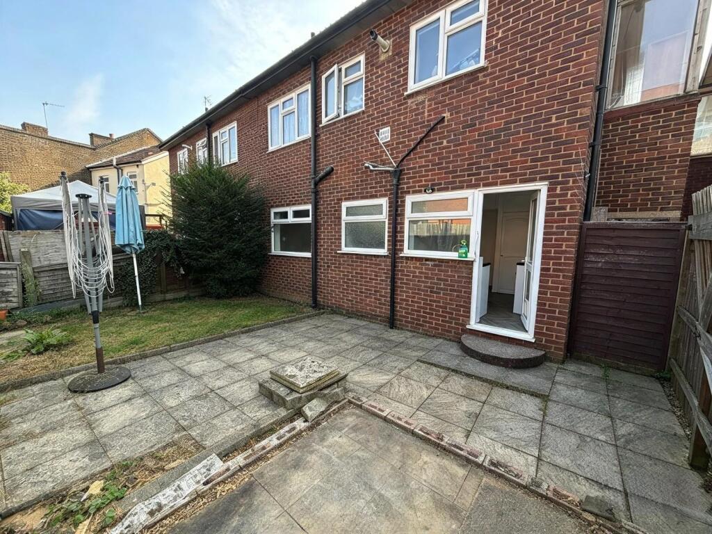 Main image of property: Putney Road, EN3