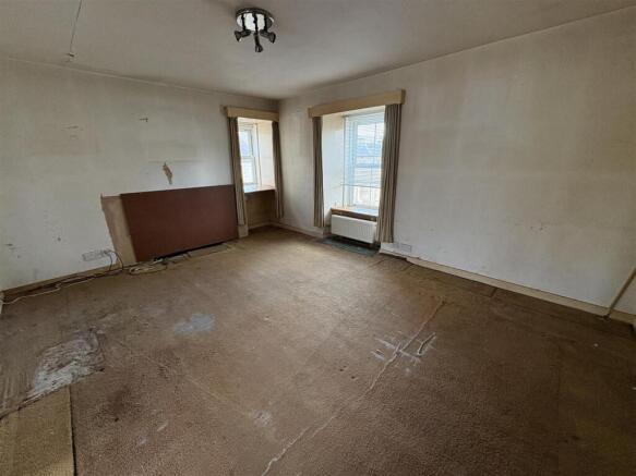 ROOM 2