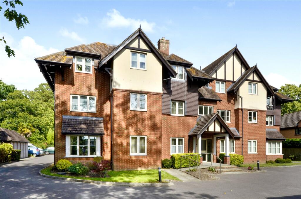 Main image of property: Pine Grove, 112 Station Road, West Moors, Ferndown, BH22