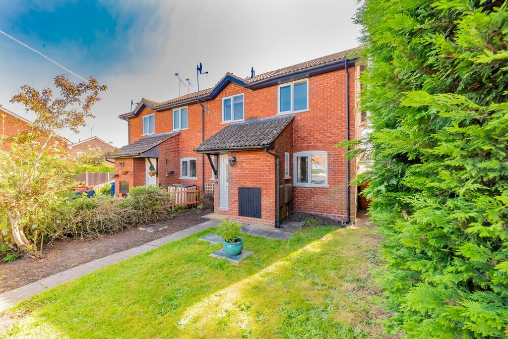 Main image of property: Owlsmoor, Sandhurst