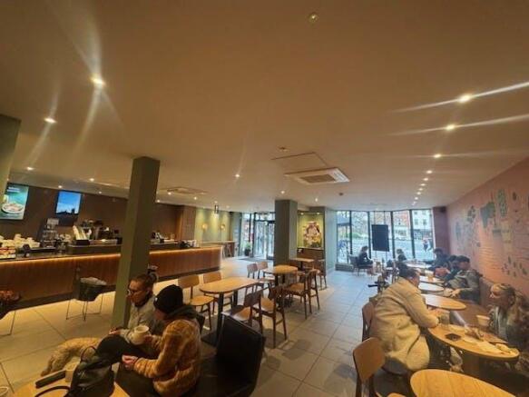 Seating Area (2).jpg