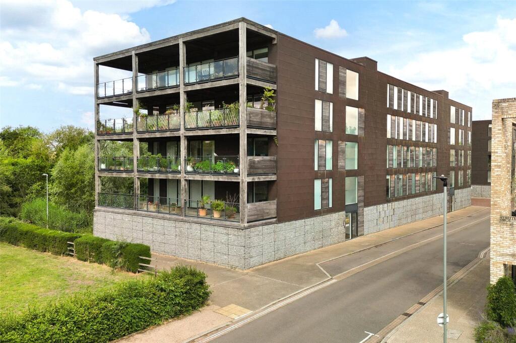 Main image of property: The Copper Building, Kingfisher Way, Cambridge, Cambridgeshire