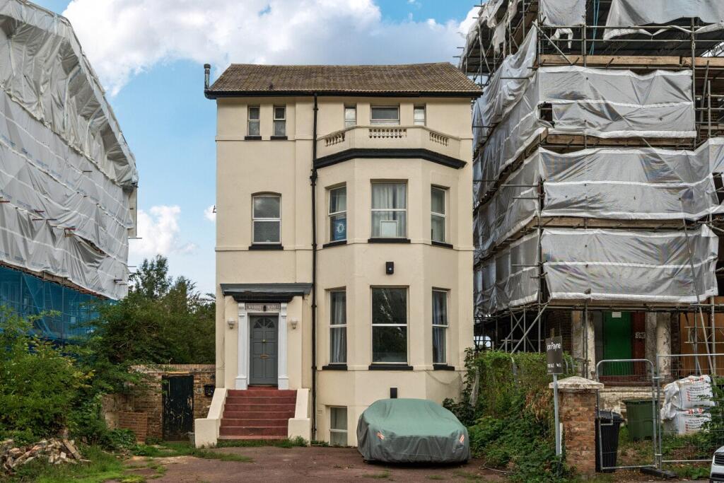 Main image of property: Burnt Ash Hill, Lee, London, SE12