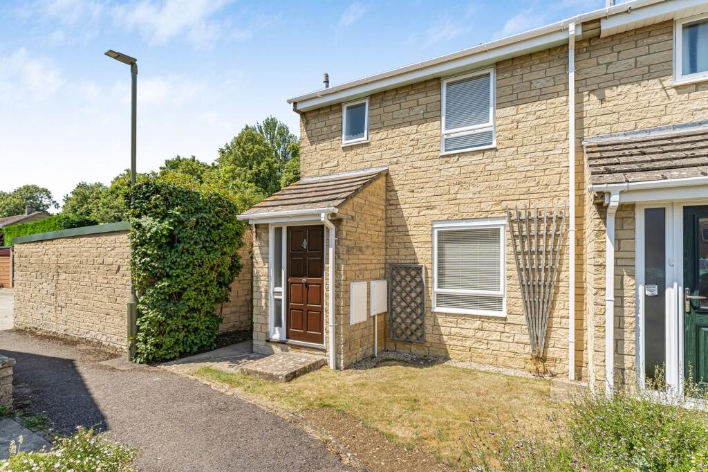 Main image of property: Pensclose, Witney, OX28