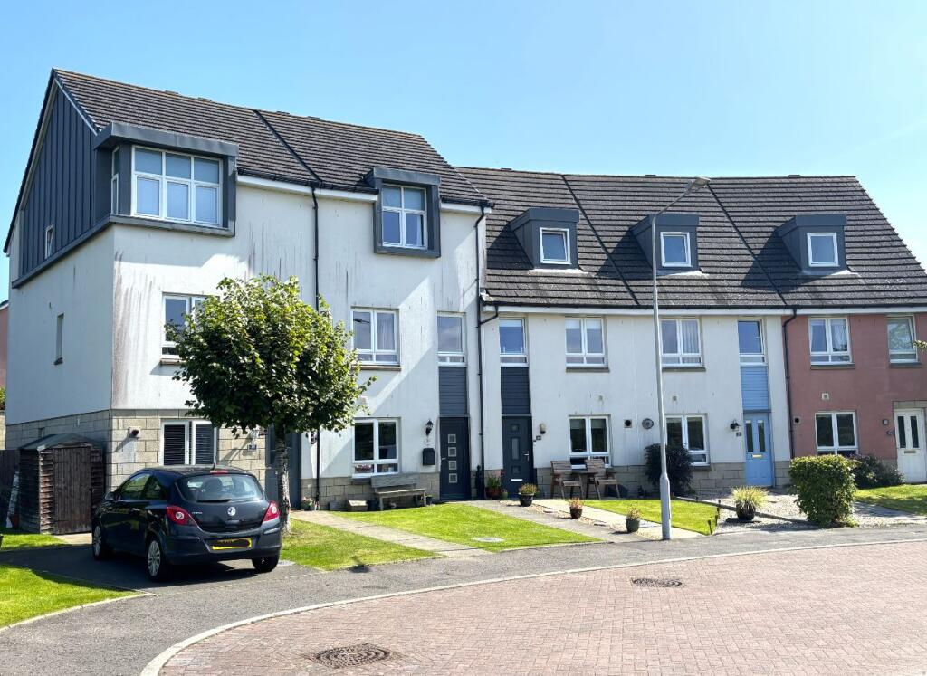 Main image of property: 38 Merlin Drive, Dunfermline